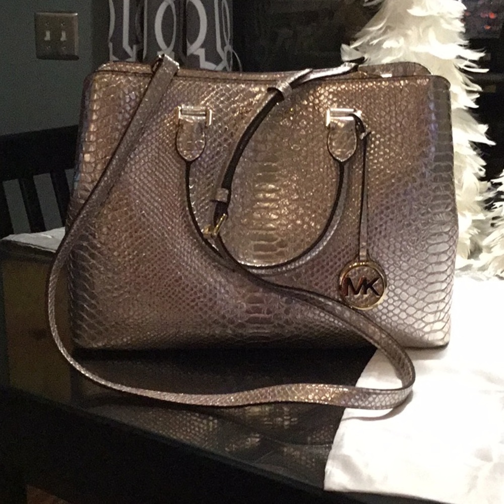 Michael Kors Rose Gold Purse